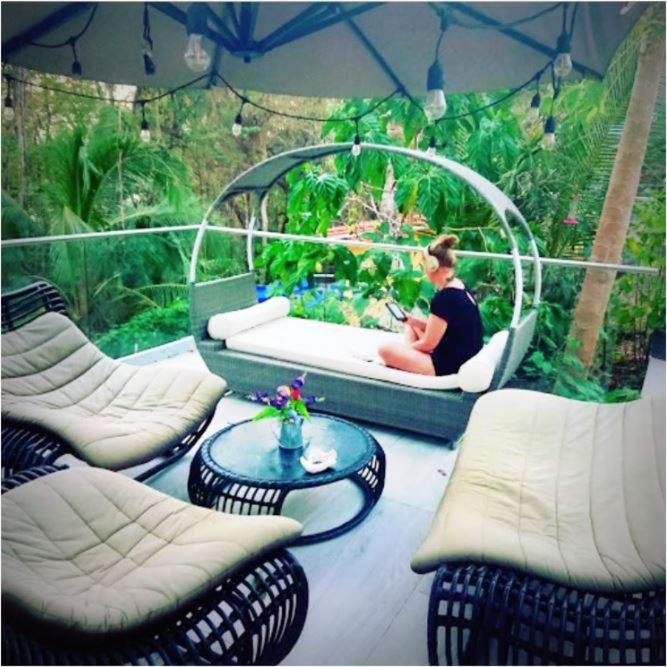 La Romantica Bed & Breakfast Contadora Island Екстериор снимка